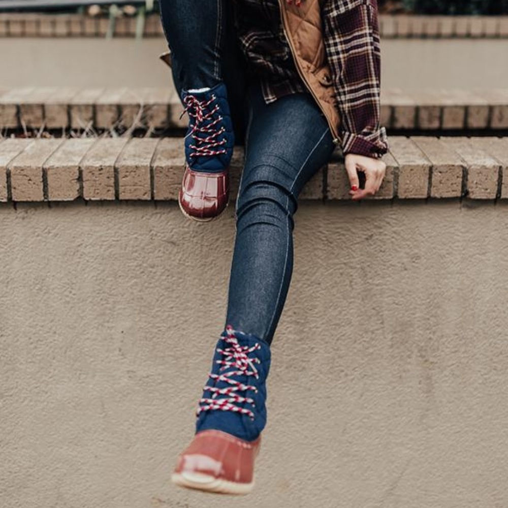 Ladies Duck Boots. Red Navy - Picture 2 of 4